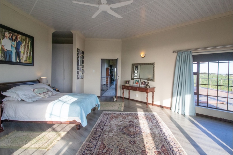 5 Bedroom Property for Sale in East London Rural Eastern Cape